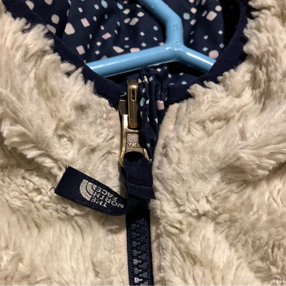 The North Face Mossbud Swirl Reversible Jacket, Navy/Cream - Size 5T (GUC) - Picture 12 of 14